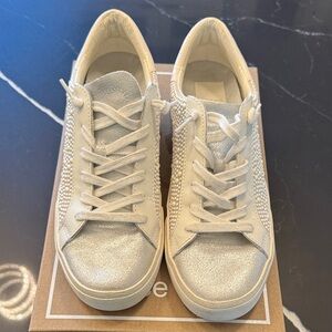 Dolce Vita Zina Pearl Vanilla Sneakers
